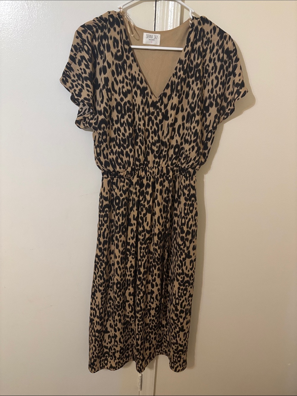 Leopard Print V-Neck Midi Dress - Tan & Blacks